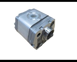  Pumpe 1,6 ltr. f&uuml;r 1,5 kW Motor. 
 Ersatzteilnummer: 600.074 
 Geeignet f&uuml;r Holzspalter HF-60 