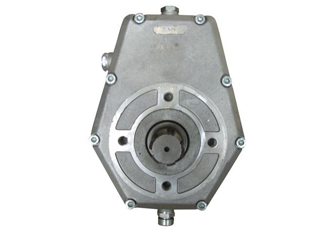  Getriebe mit Pumpe BG 3, 36 ccm 
 Set aus Pumpe BG 3, 36 ccm und Getriebe BG 3, 540 U/Min 1:3, 8 m&auml;nnlich mit Nabe und montiert 
 passend f&uuml;r: XL-23/Z 