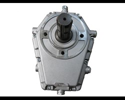  Getriebe mit Pumpe BG 3, 32 ccm 
 Set aus Pumpe G 3, 540 U/Min 1:3, 8 m&auml;nnlich mit Nabe und montiert 
 passend f&uuml;r: XL-18/Z 