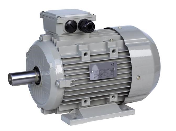  
 Bauform: B3 
 Leistung: 4 kW 
 Drehzahl: 6-polig - 1000 U/min 
 Spannung: 400/690 V 
 