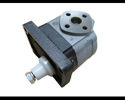  Zahnradpumpe rechtsdrehend, 16 ccm, f&uuml;r Holzspalter HT-200/Z und HF-180. 
 Ersatzteilnummer: 600.058 