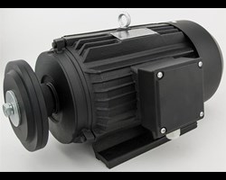  
 Leistung 3,5 kW / 5,5 kW / 6,0 kW/8,0 kW 
 Spannung: 230/400 V 
 
 Der Versand erfolgt per Spedition. 